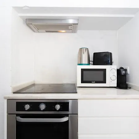 Comfortable 3br Flat By Perfect Getaway