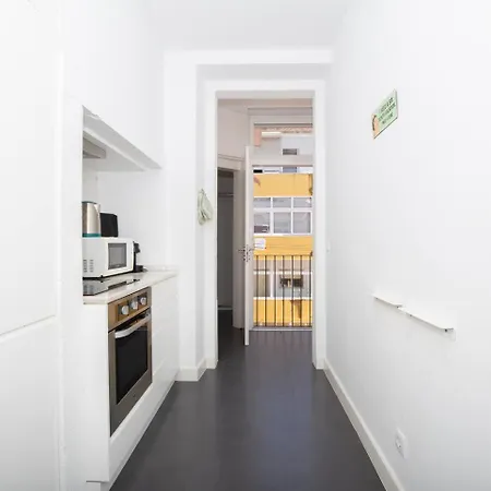 アパート Comfortable 3br Flat By Perfect Getaway リスボン