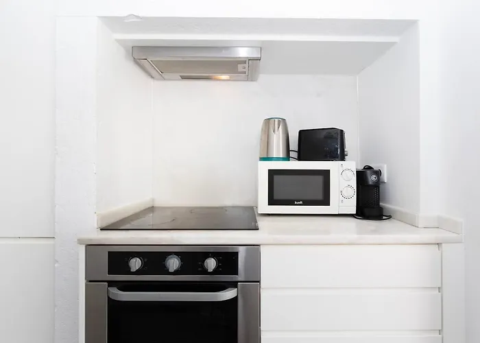 Comfortable 3br Flat By Perfect Getaway